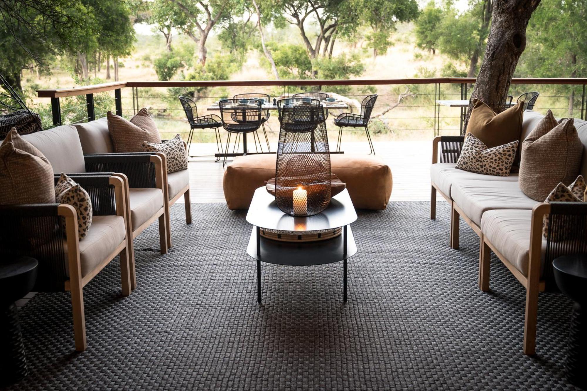 Serondella Safari Lodge ธอร์นีบุชเกมรีเซิร์ฟ ภายนอก รูปภาพ