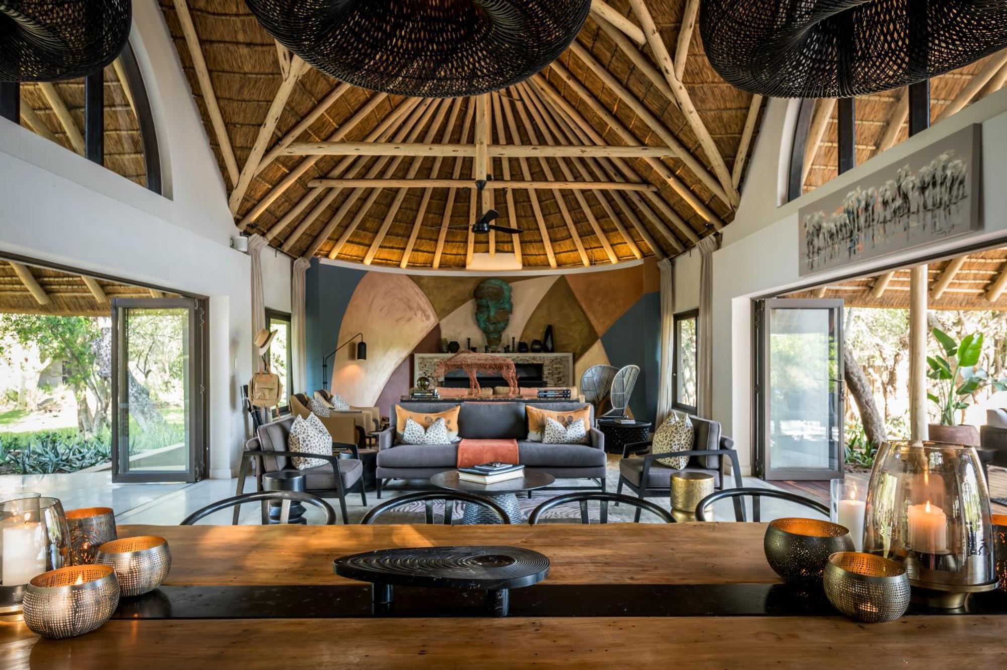 Serondella Safari Lodge ธอร์นีบุชเกมรีเซิร์ฟ ภายนอก รูปภาพ