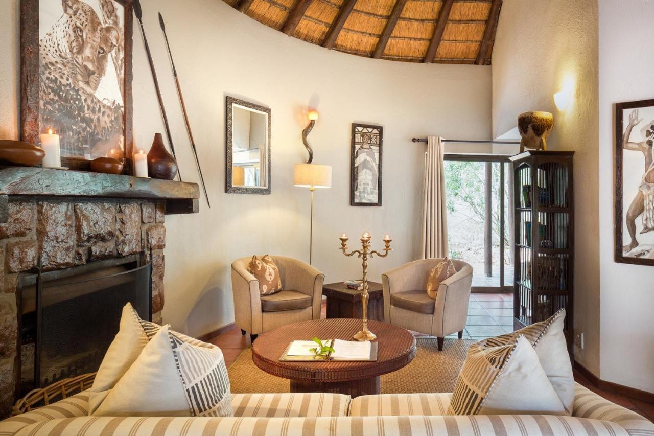 Serondella Safari Lodge ธอร์นีบุชเกมรีเซิร์ฟ ภายนอก รูปภาพ